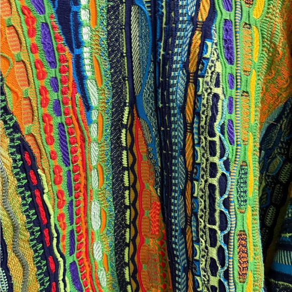 TUNDRA Mens XL Coogi Style 3D Abstract Vibrant Knit Colorful V-Neck Sweater - Picture 3 of 7